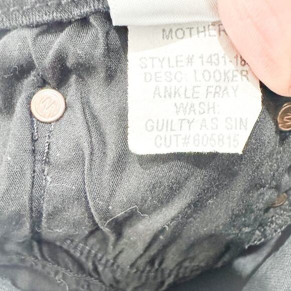 Mother Looker Ankle Fray Guilty as Sin Black Denim Jeans Ripped Raw Hem Size 29 - Picture 8 of 9